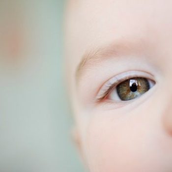 کم بینایی مادرزادی از جنینی تا تولد