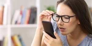 آیا عینک باعث درمان ضعیفی چشم می شود؟