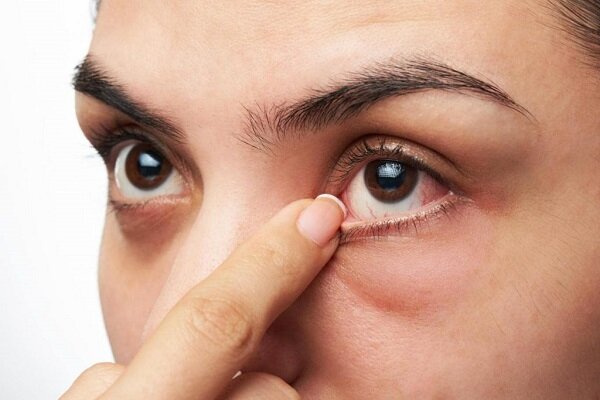 دیابت چگونه بر چشم تأثیر می‌گذارد؟