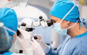 اپتومتریست (Optometrist)