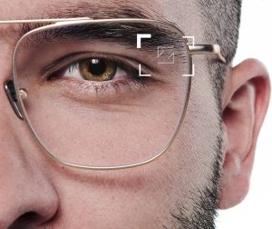 تجربه استفاده از عینک تدریجی با عدسی اصل در رشت