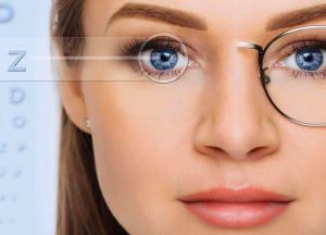 اپتومتری مدرن در رشت با تجهیزات بینایی‌سنجی دقیق
